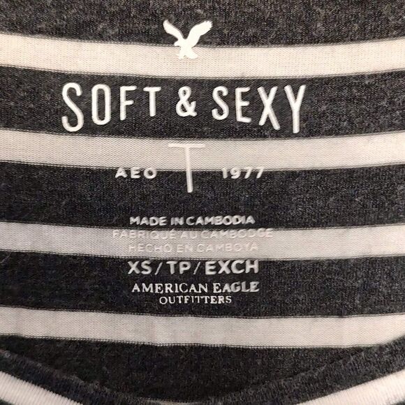American Eagle Outfitters Soft and Sexy Striped Long Sleeve Tee XS - Picture 4 of 4